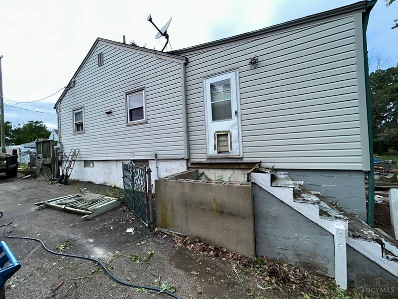 7260 Osceola Drive, Cincinnati, OH 45243 Photo 2