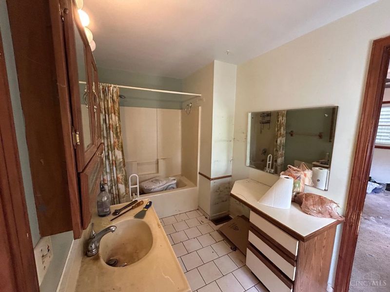 7260 Osceola Drive, Cincinnati, OH 45243 Photo 47