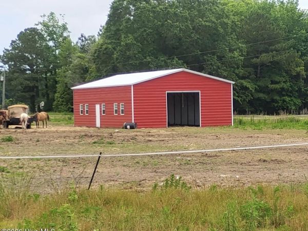 818 Tolers Avenue, Blounts Creek, NC 27814