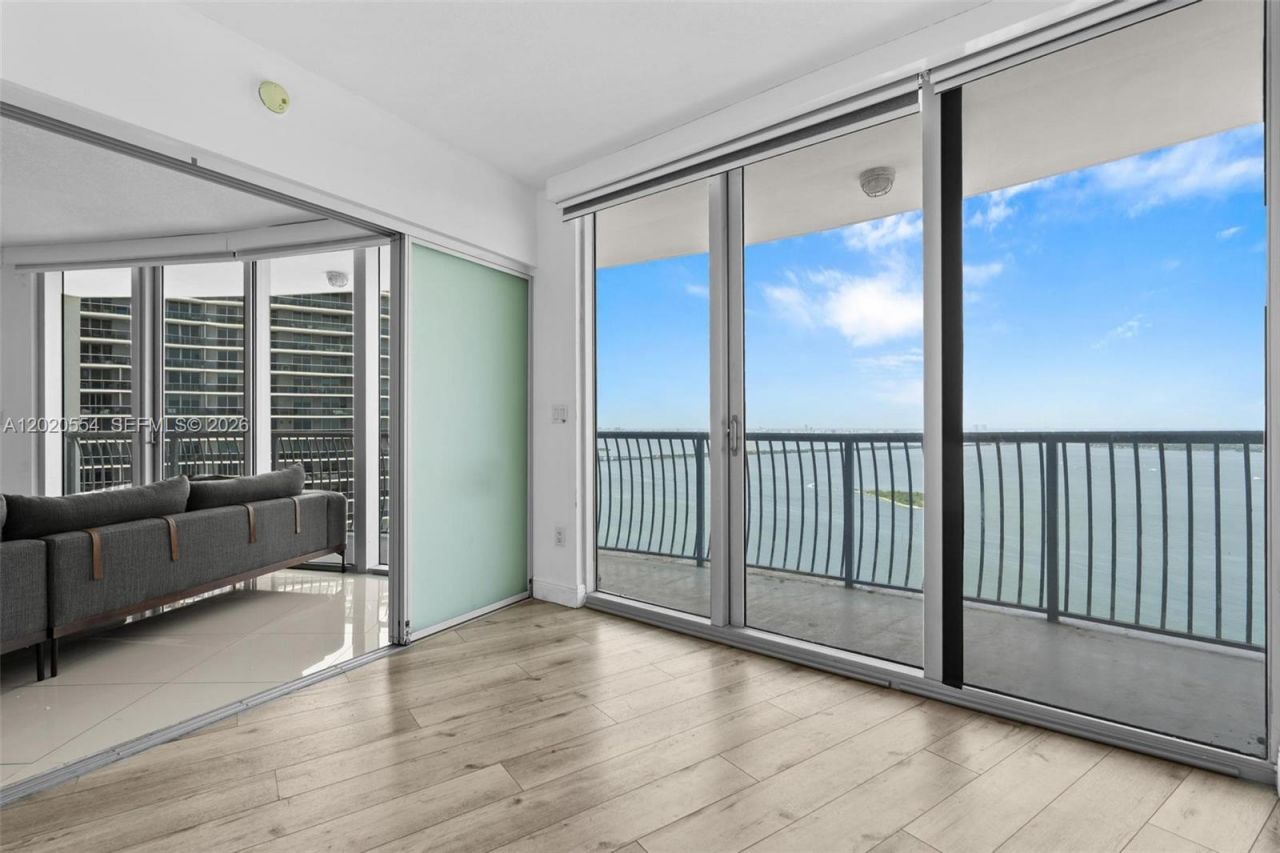 1750 N Bayshore Dr, Unit 4901, Miami, FL 33132 Photo