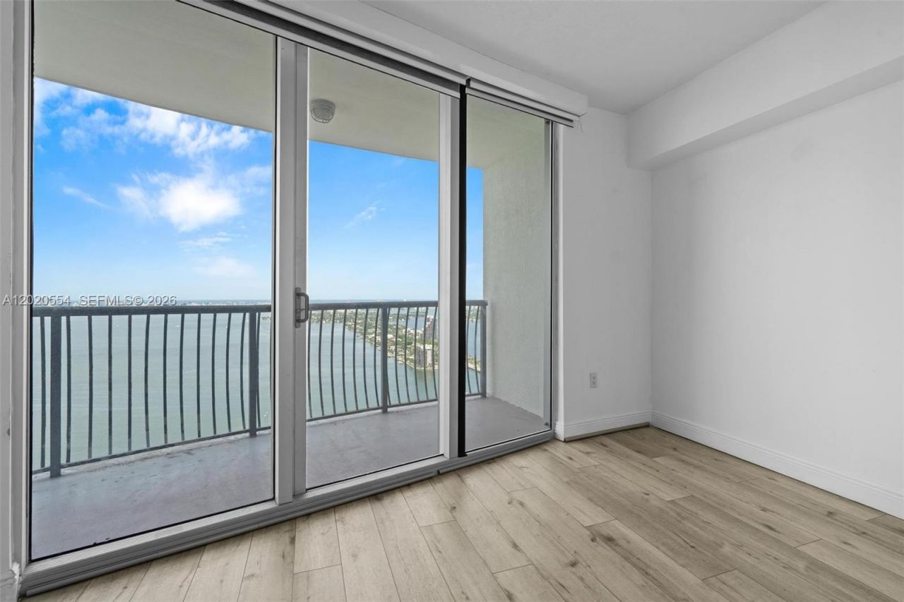 1750 N Bayshore Dr, Unit 4901, Miami, FL 33132 Photo