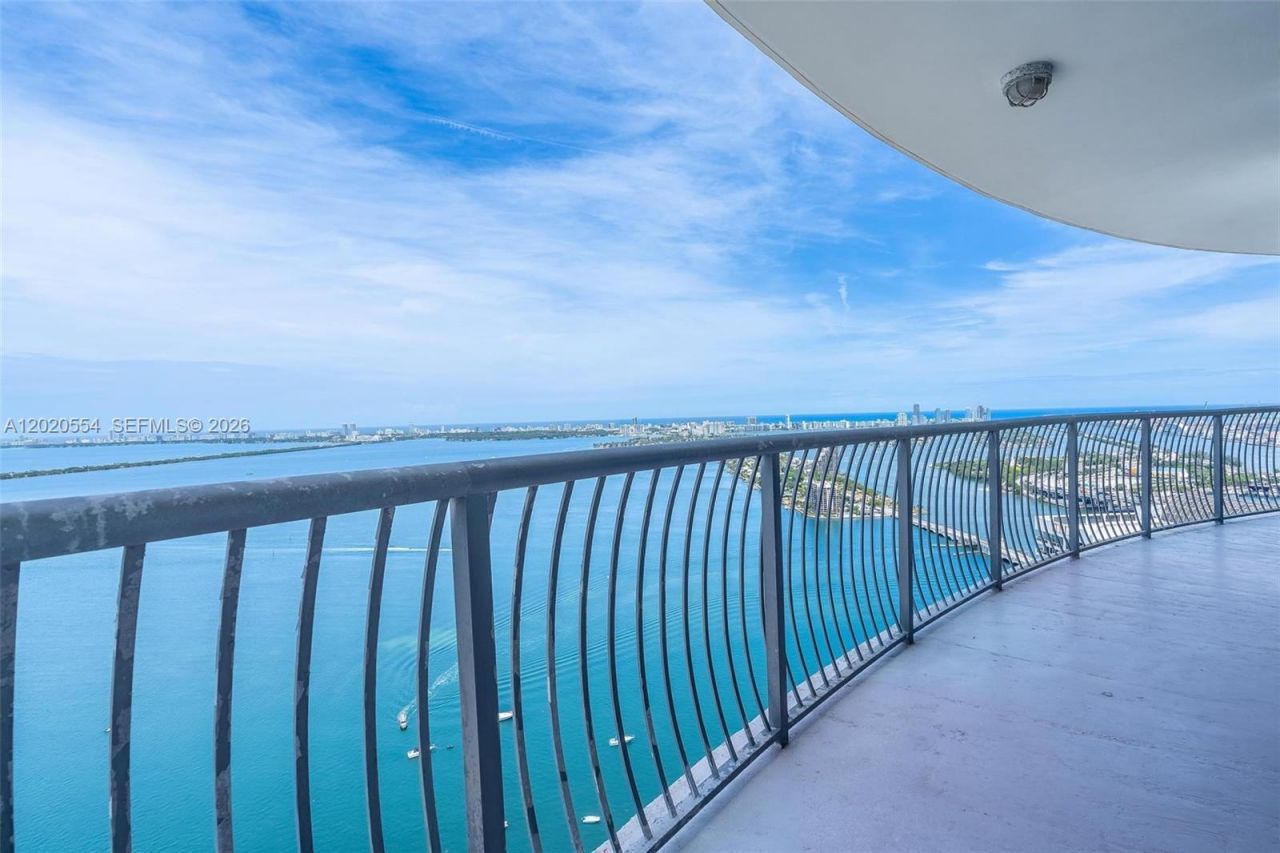 1750 N Bayshore Dr, Unit 4901, Miami, FL 33132 Photo