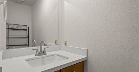 2495 Sycamore Glen Drive, Unit #5, Sparks, NV 89434 Photo