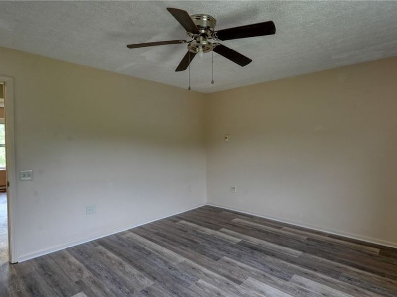 280 Virginia Ridge Road, Philo, OH 43771 Photo 20