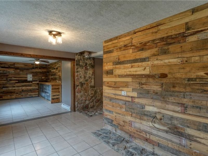 280 Virginia Ridge Road, Philo, OH 43771 Photo 3