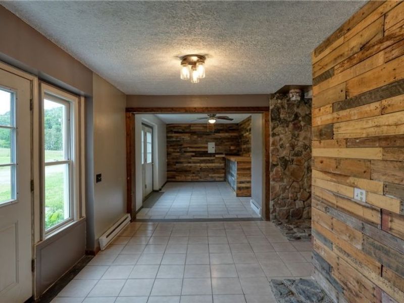280 Virginia Ridge Road, Philo, OH 43771 Photo 4