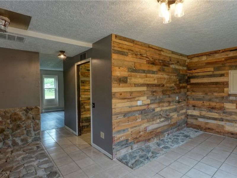 280 Virginia Ridge Road, Philo, OH 43771 Photo 5
