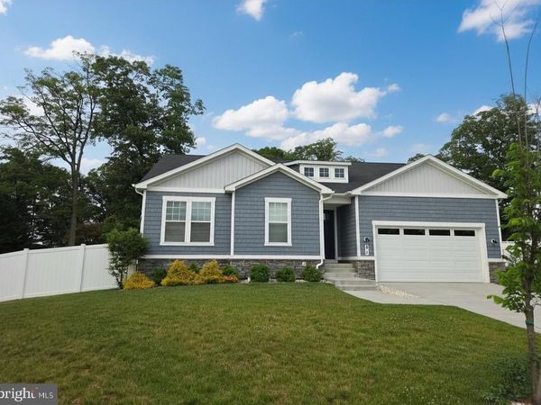 61 BLACK OAK COURT , STEWARTSTOWN, PA 17363