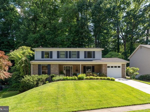 6207 LARSTAN DRIVE, ALEXANDRIA, VA 22312