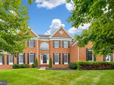 23353 LENNOXVILLE WAY, STERLING, VA 20166