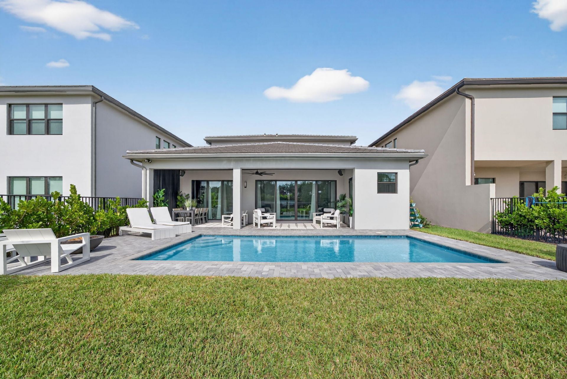 8252 Essex Country Club Drive, Boca Raton, FL 33434 Photo