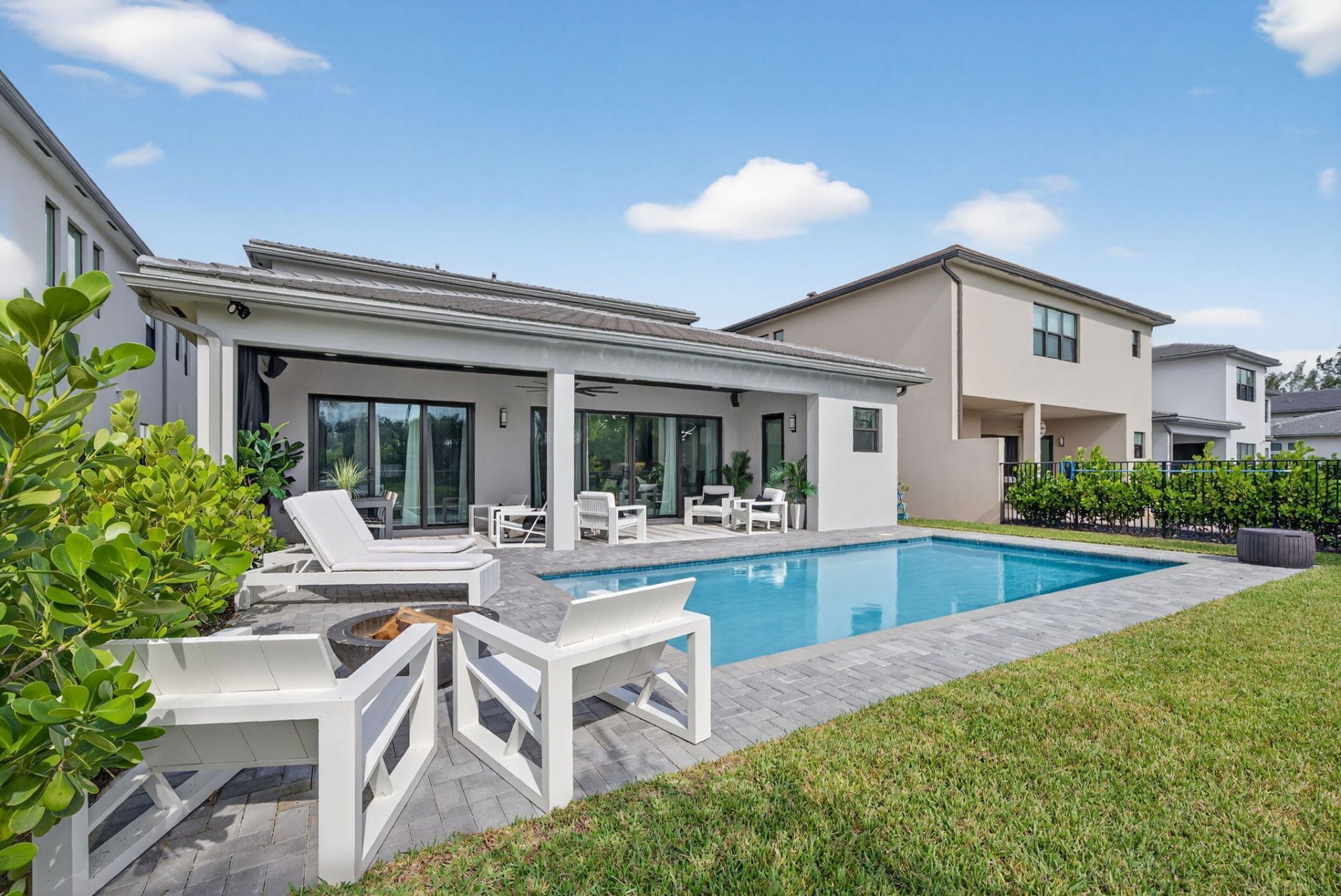 8252 Essex Country Club Drive, Boca Raton, FL 33434 Photo