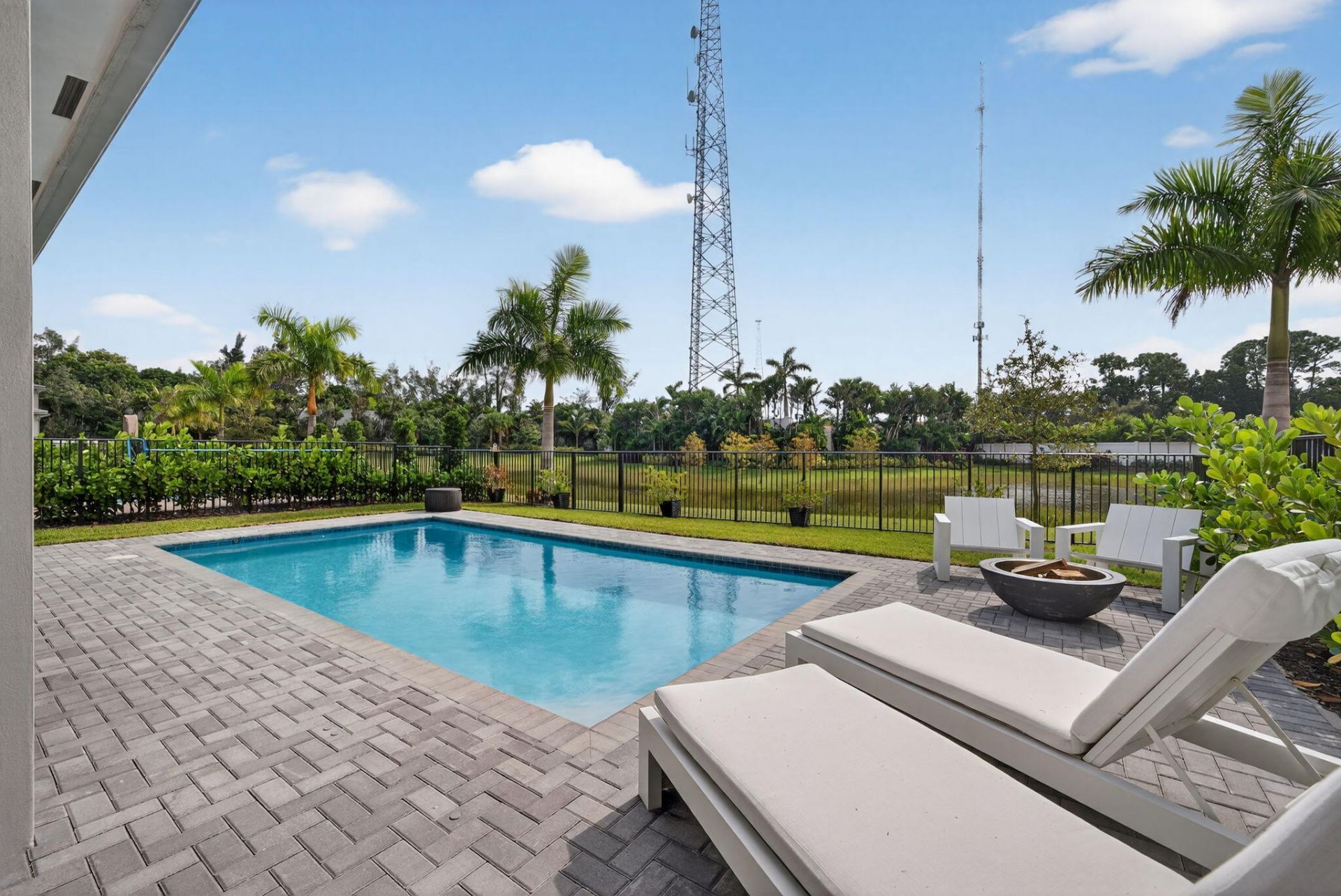 8252 Essex Country Club Drive, Boca Raton, FL 33434 Photo