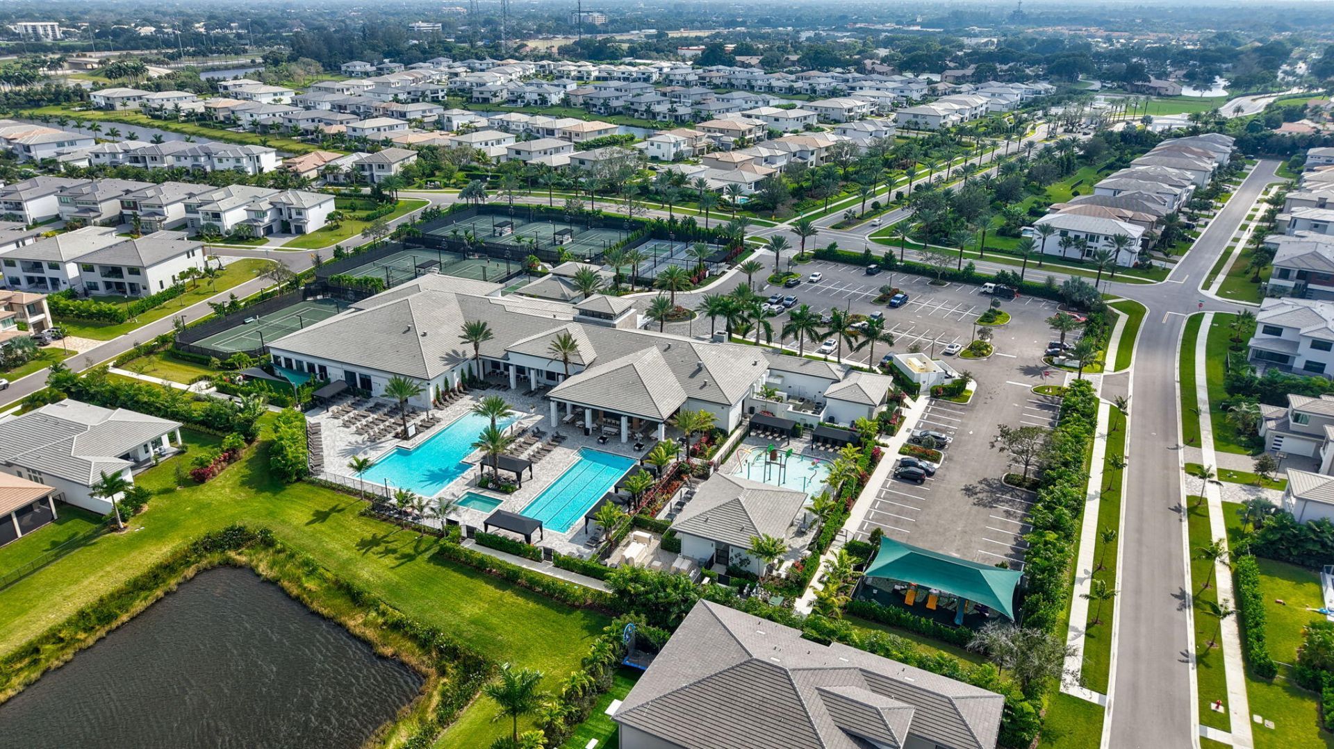 8252 Essex Country Club Drive, Boca Raton, FL 33434 Photo