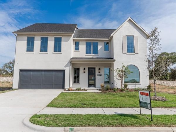 10021 Cresent Drive, Providence Village, TX 76227