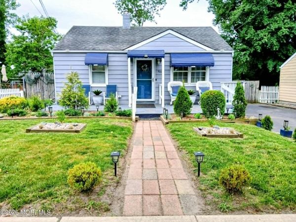 325 W Sylvania Avenue, Neptune City, NJ 07753