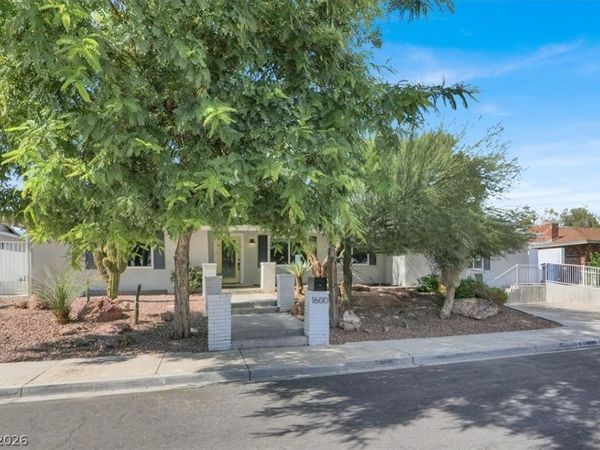 1600 Eaton Drive, Las Vegas, NV 89102