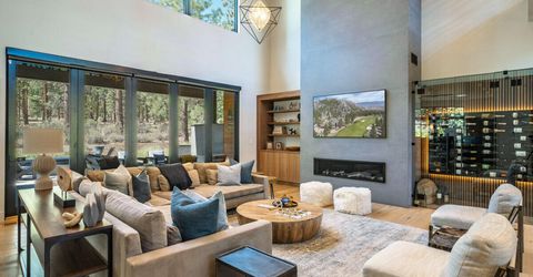 181 Redding Way, Carson City, NV 89705 Photo