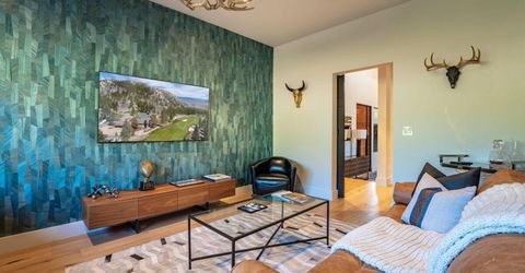 181 Redding Way, Carson City, NV 89705 Photo