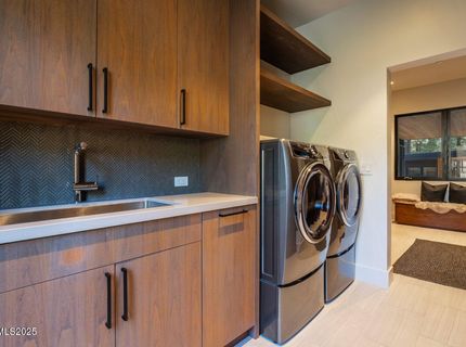 181 Redding Way, Carson City, NV 89705 Photo