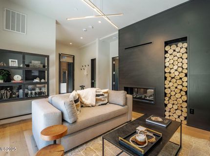 181 Redding Way, Carson City, NV 89705 Photo