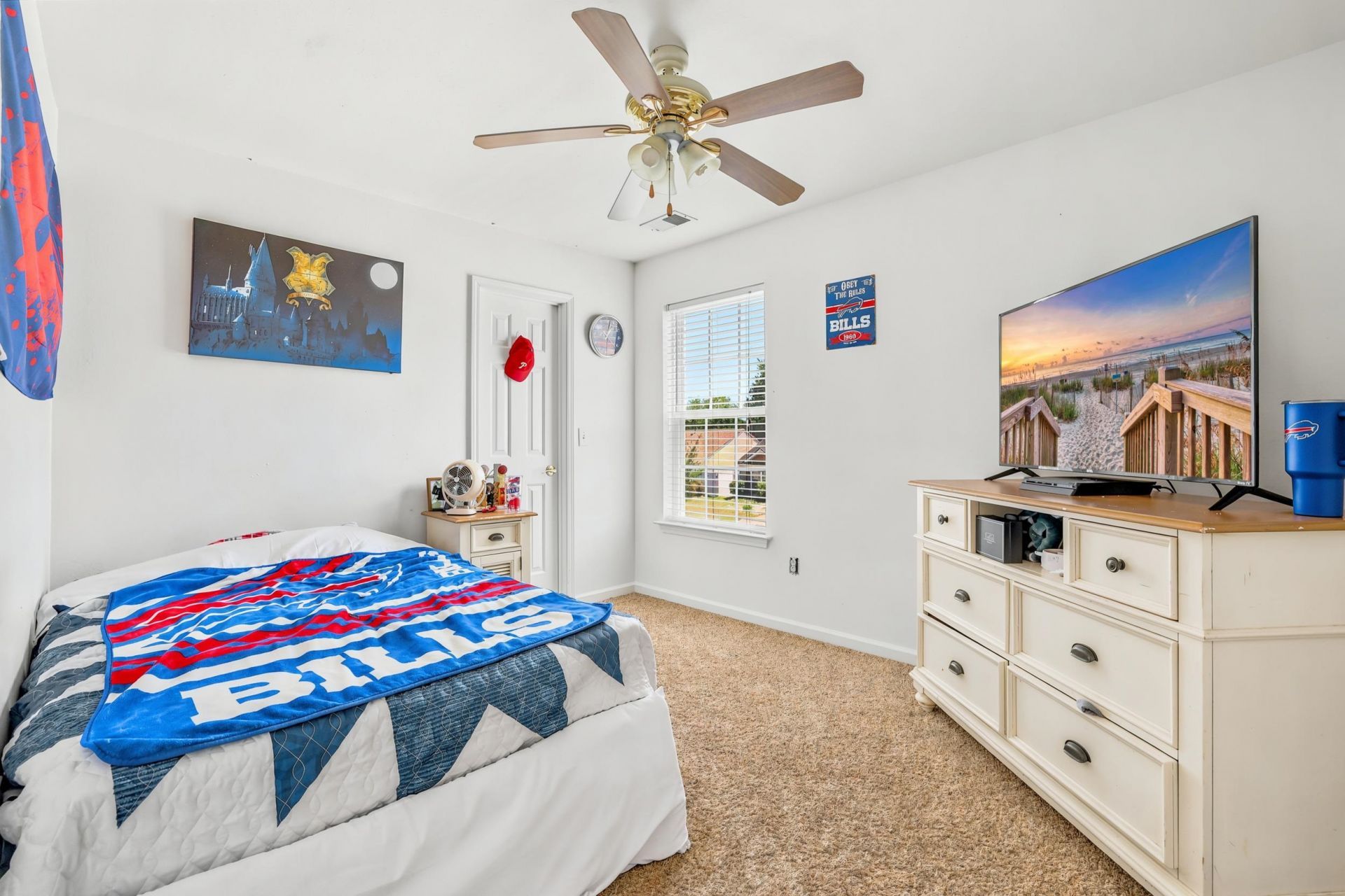 395 Thistle Ln. Photo 16