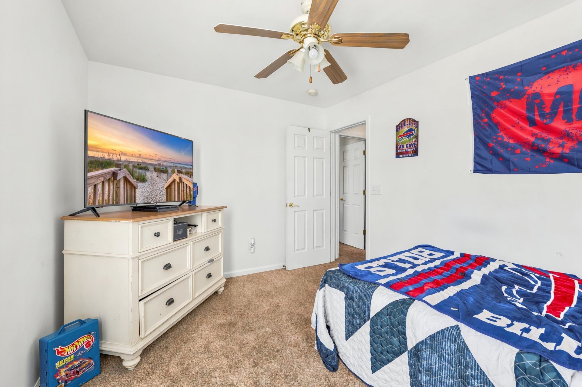395 Thistle Ln. Photo 17
