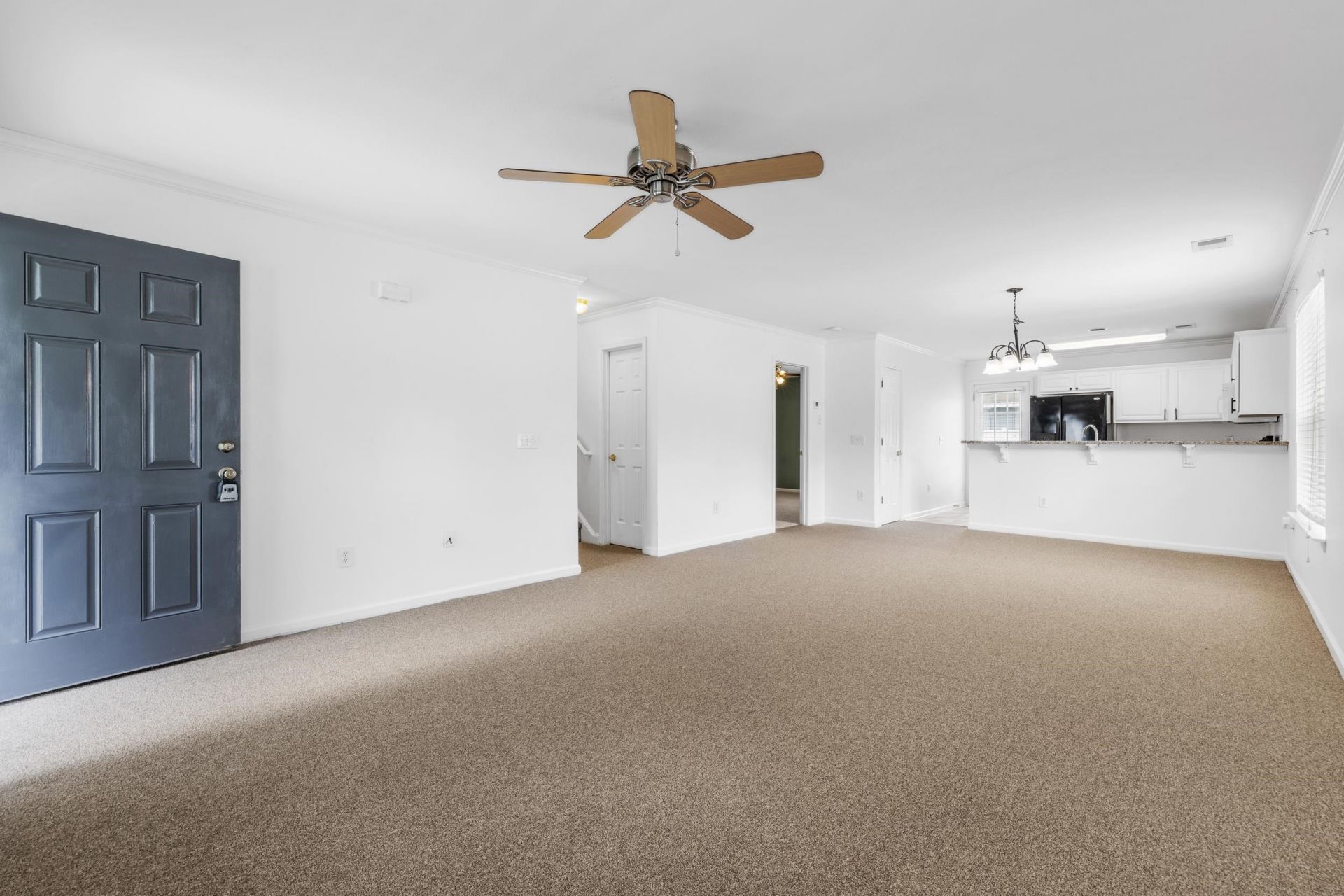 395 Thistle Ln. Photo 24