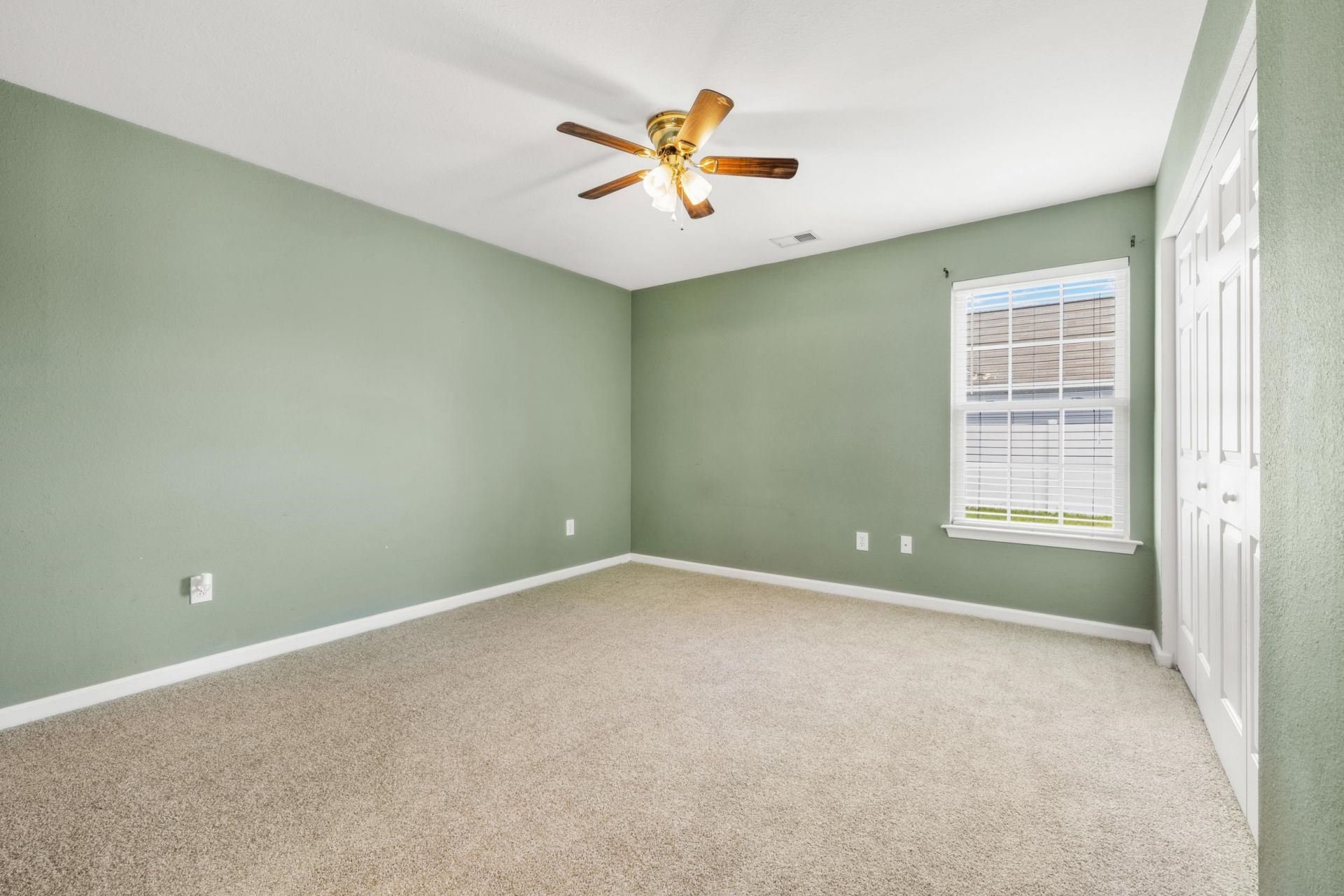 395 Thistle Ln. Photo 28