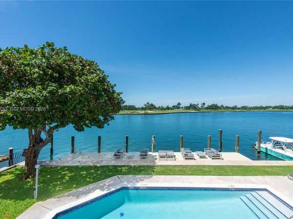 9250 W Bay Harbor Dr, Unit 2A, Bay Harbor Islands, FL 33154