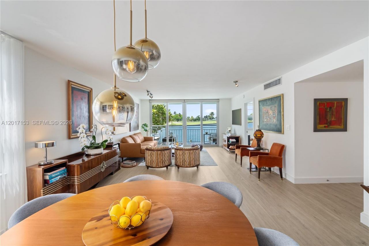 9250 W Bay Harbor Dr, Unit 2A, Bay Harbor Islands, FL 33154 Photo