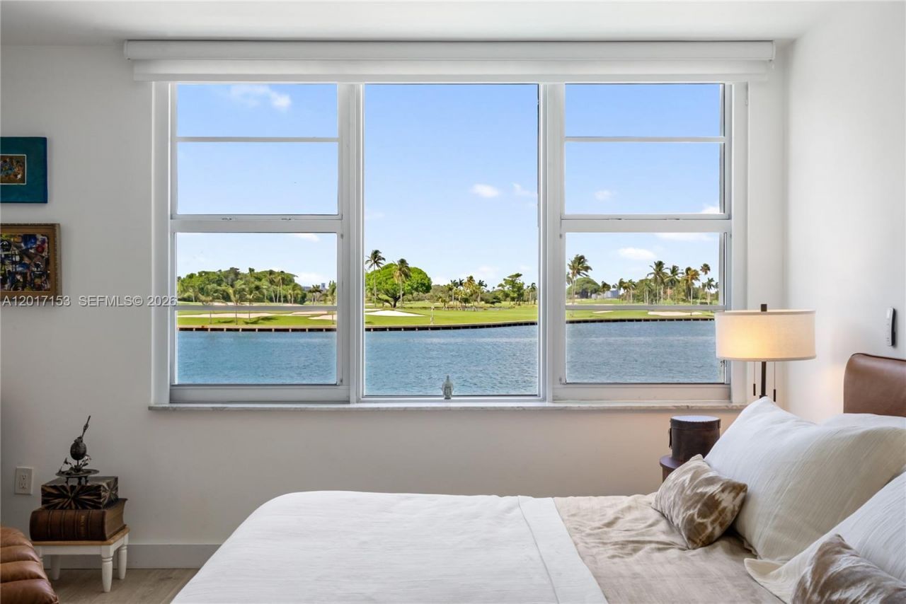 9250 W Bay Harbor Dr, Unit 2A, Bay Harbor Islands, FL 33154 Photo