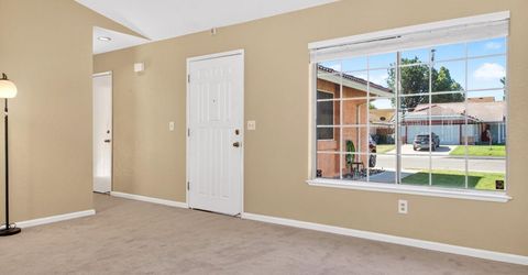 83 James Ct, Tracy, CA 95376 Photo