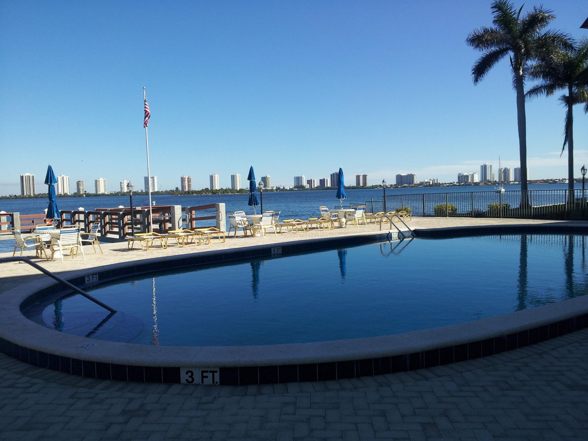 105 Paradise Harbour Boulevard, Unit 209, North Palm Beach, FL 33408 Photo