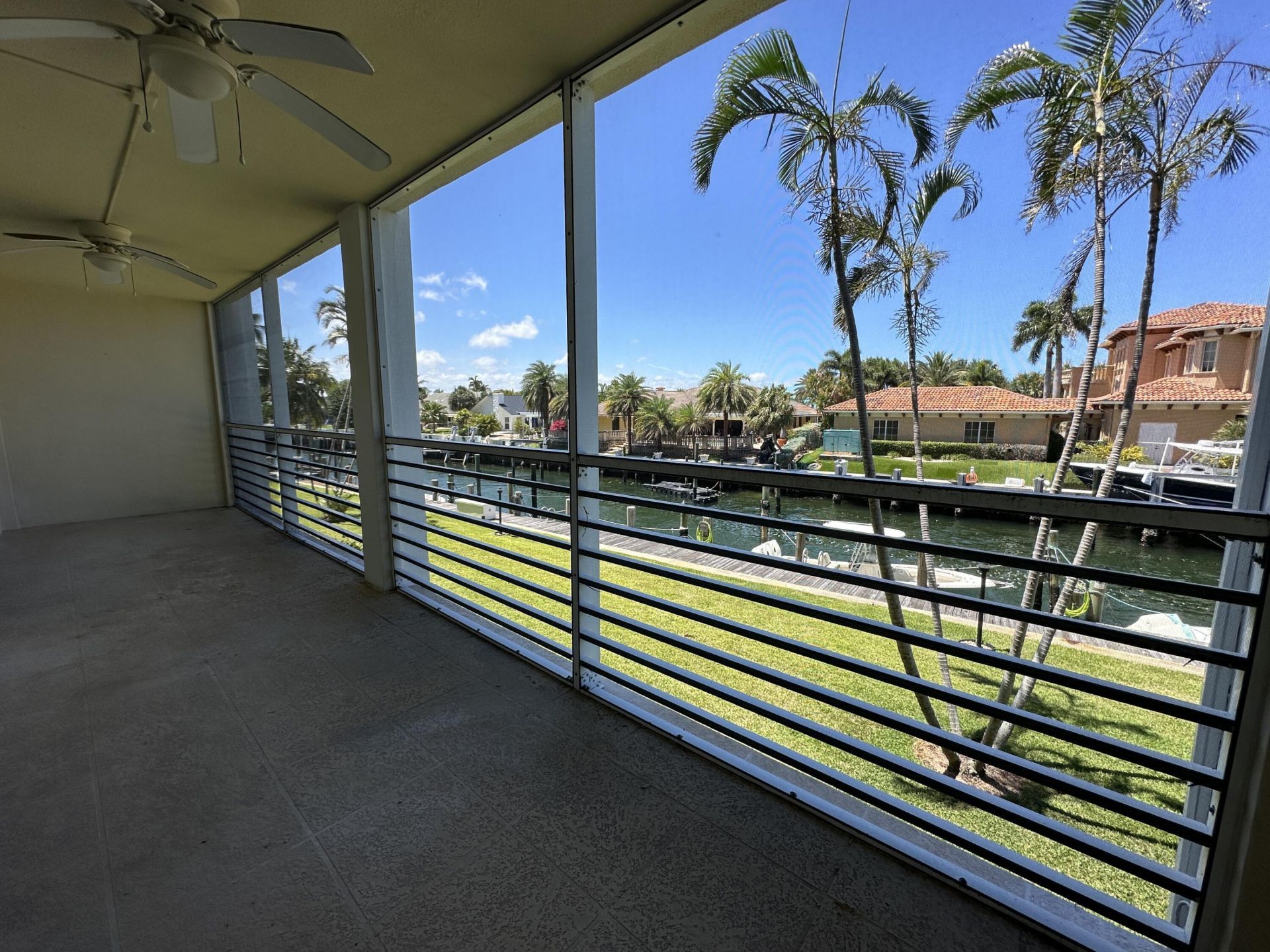 105 Paradise Harbour Boulevard, Unit 209, North Palm Beach, FL 33408 Photo