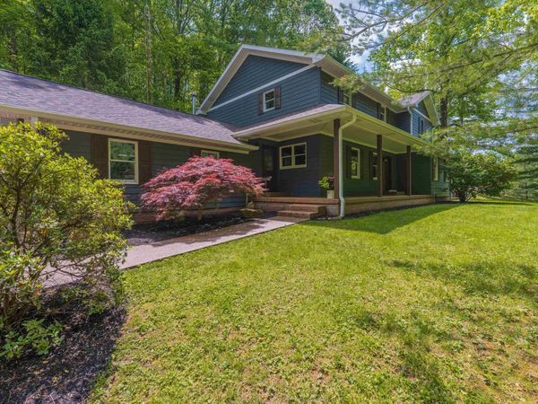 806 Texas Pike, Spencer, IN 47460