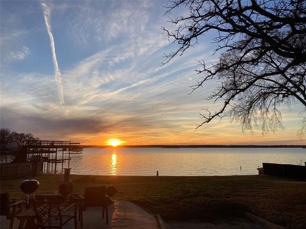 135 Island Park Drive , Gun Barrel City, TX 75156