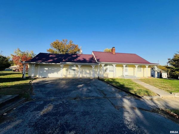321 N CALHOUN Street, Equality, IL 62934