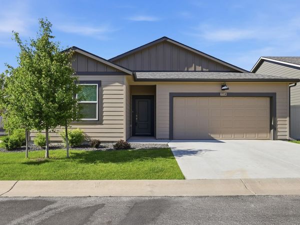 5914 W Georgetown Ln, Spokane, WA 99208