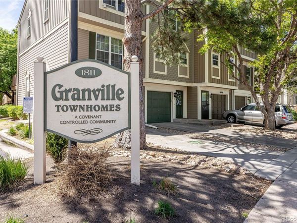 1811 S Quebec Way , Unit 3, Denver, CO 80231