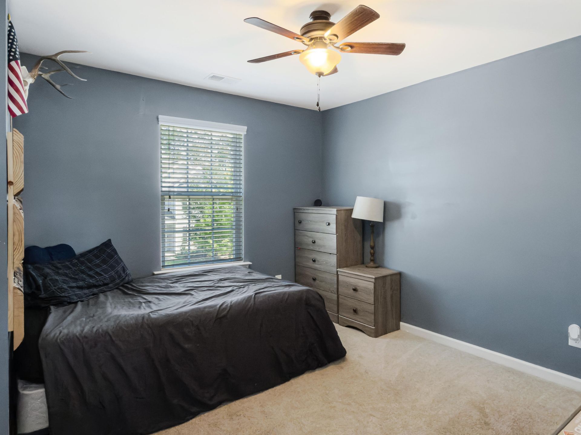 490 Whispering Breeze Lane Photo 32