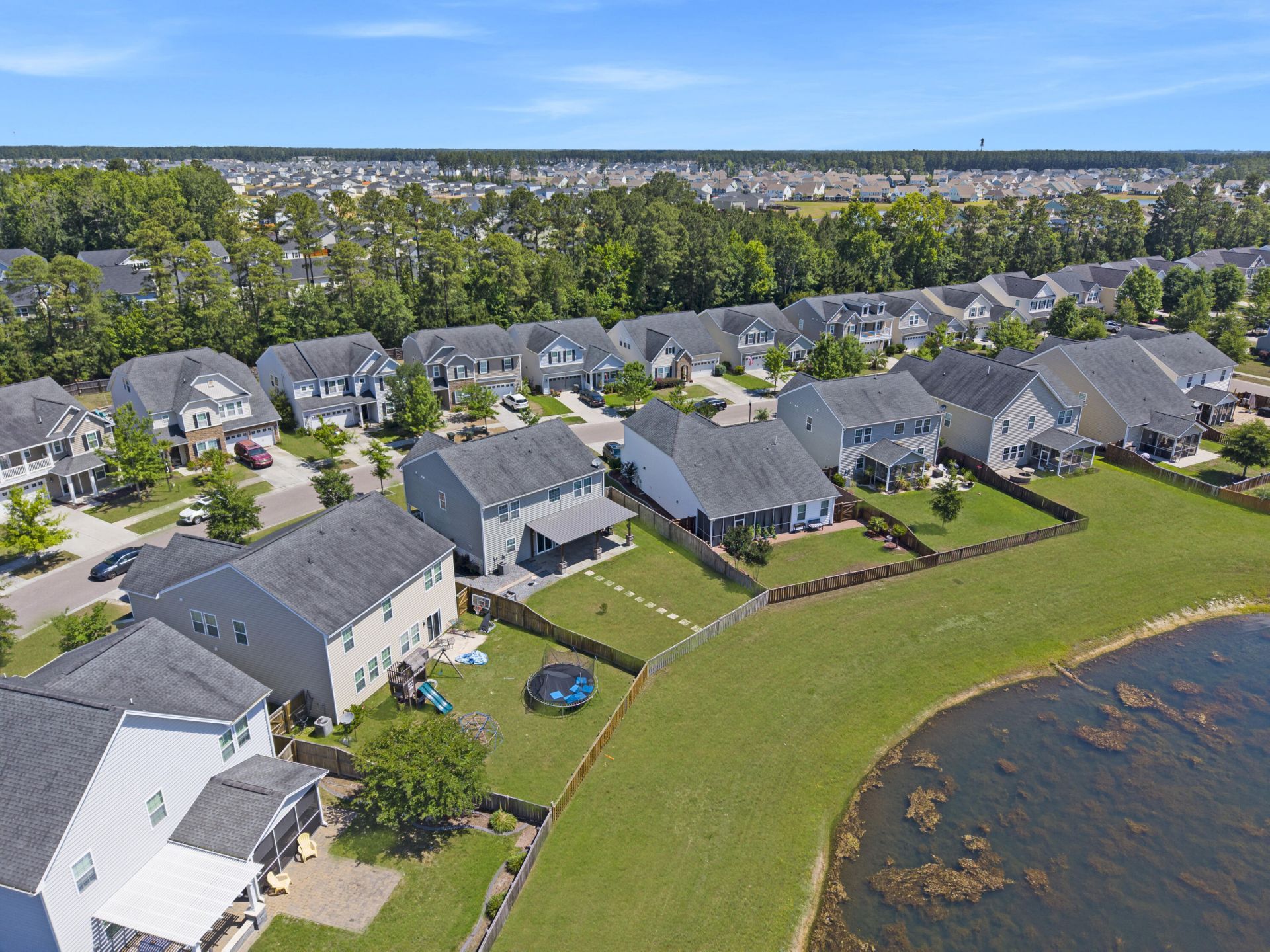 490 Whispering Breeze Lane Photo 44