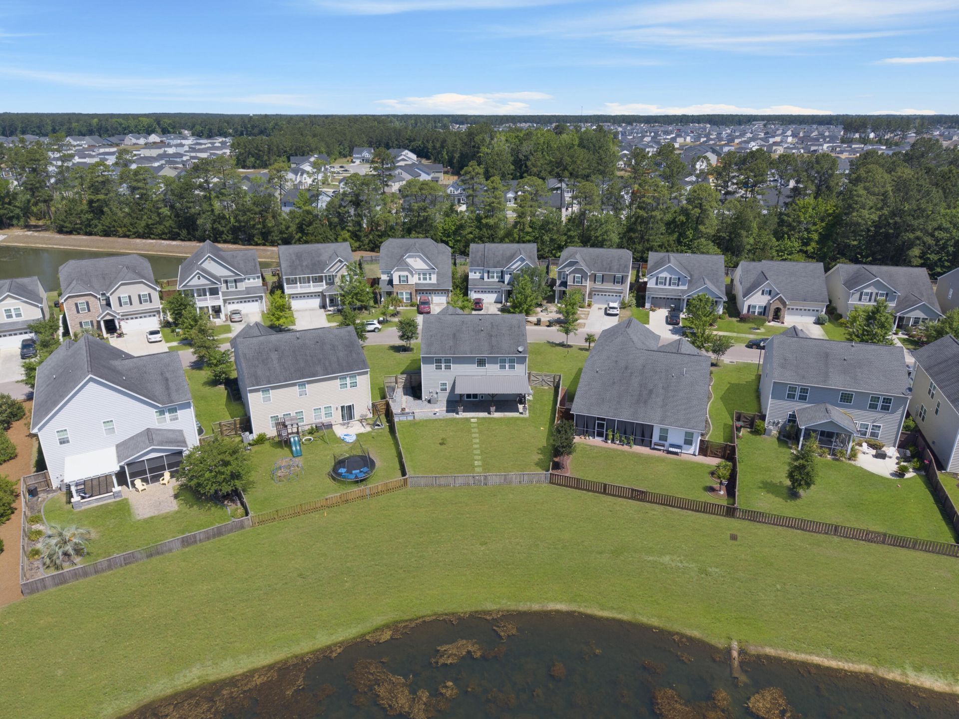490 Whispering Breeze Lane Photo 44