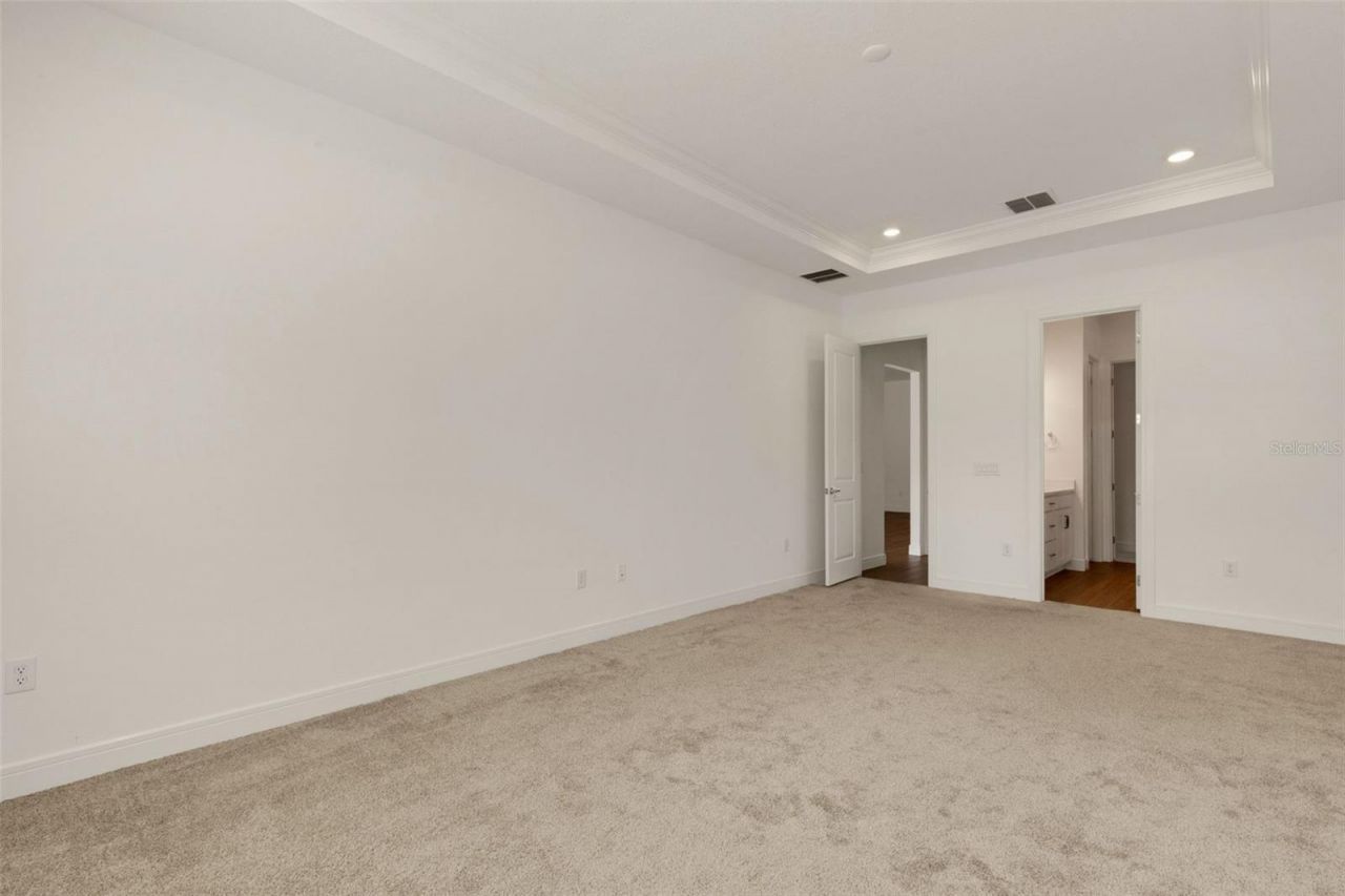 13817 Sharp Hawk Drive , Riverview, FL 33569 Photo