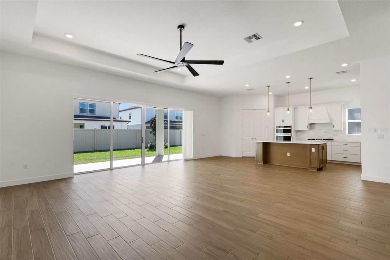 13817 Sharp Hawk Drive , Riverview, FL 33569 Photo