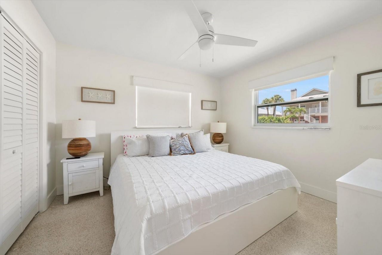 127 11th Avenue, Indian Rocks Beach, FL 33785 Photo