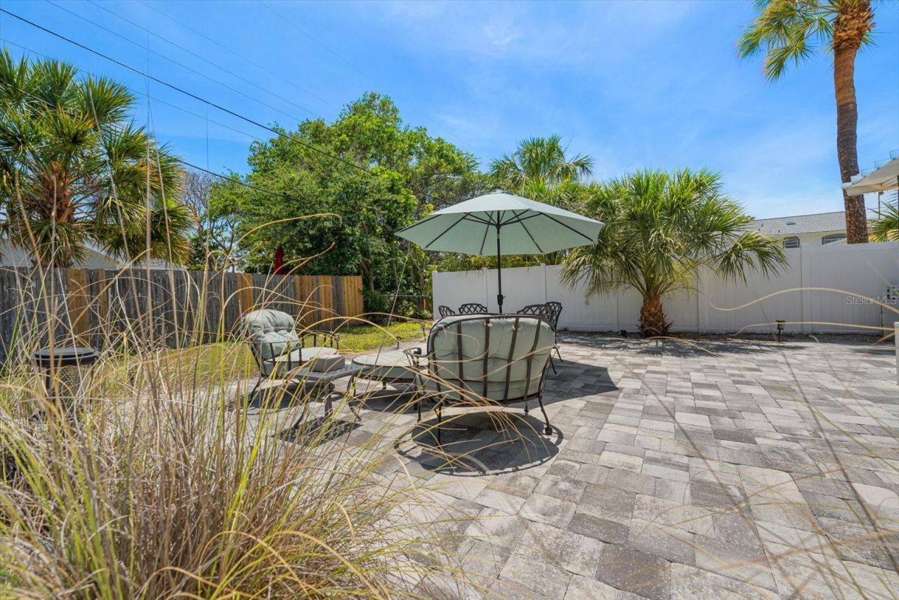 127 11th Avenue, Indian Rocks Beach, FL 33785 Photo