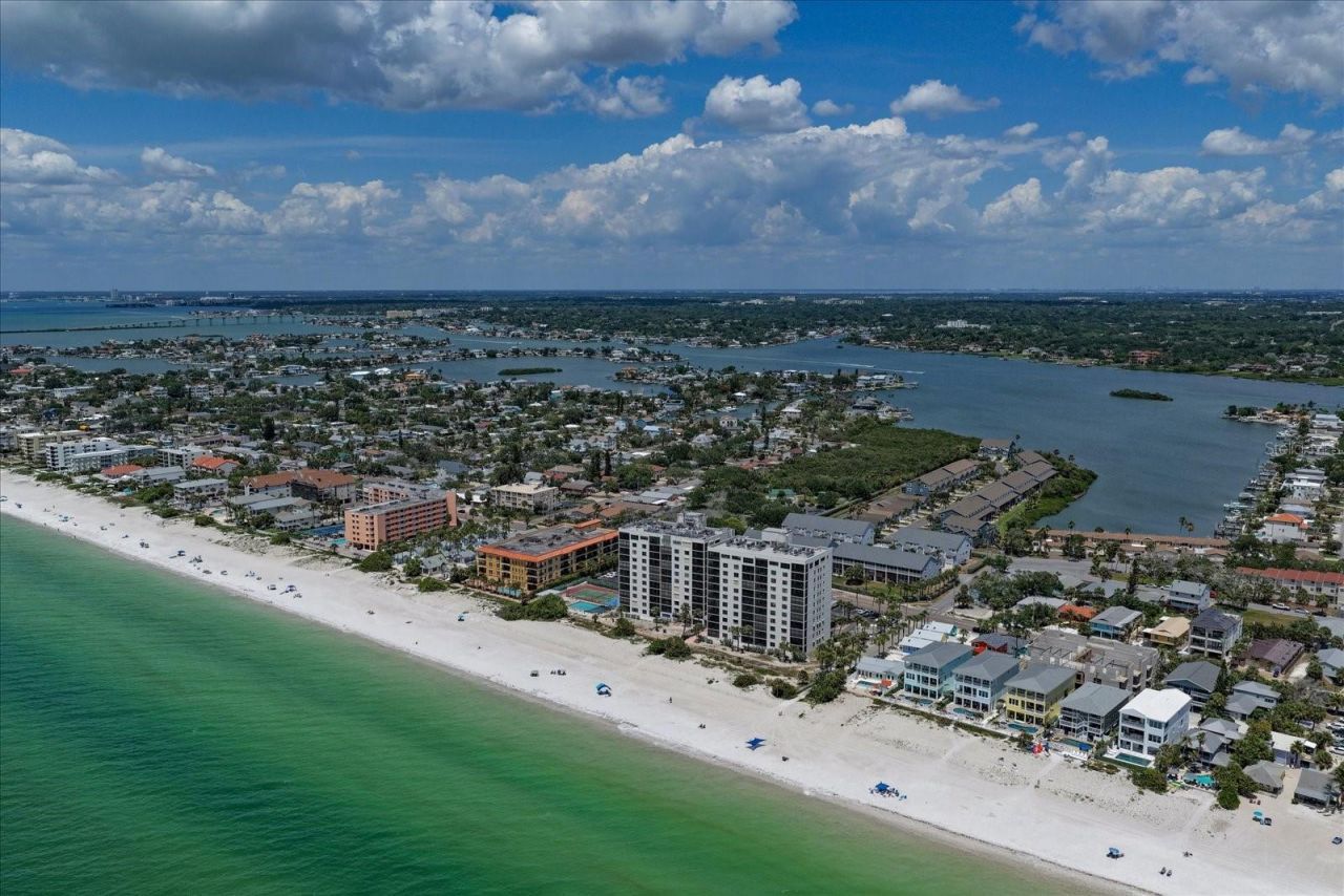 127 11th Avenue, Indian Rocks Beach, FL 33785 Photo