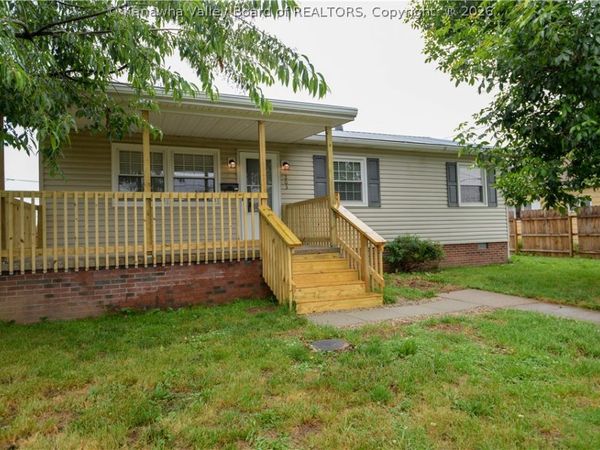 203 Carson Street, St Albans, WV 25177
