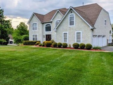 611 TALL PINES LANE, HORSHAM, PA 19044